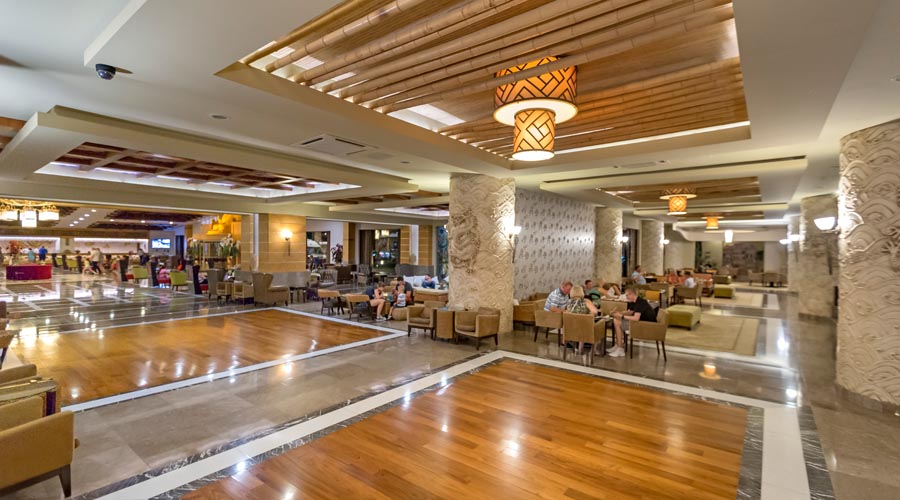 Royal Dragon Hotel