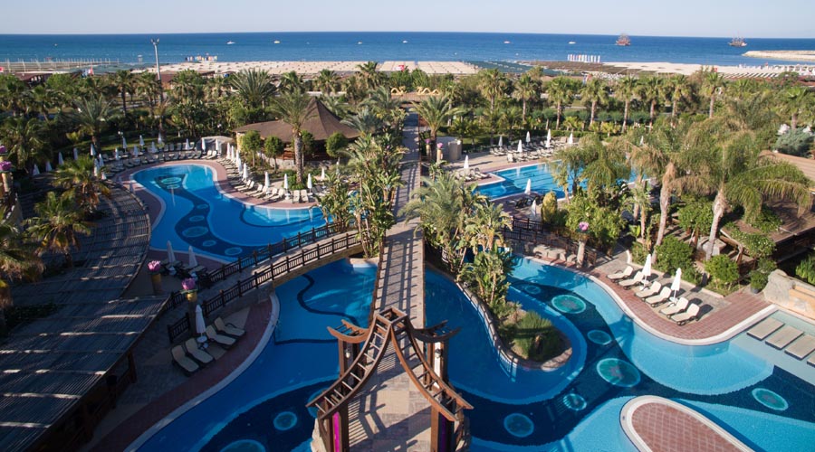 Royal Dragon Hotel