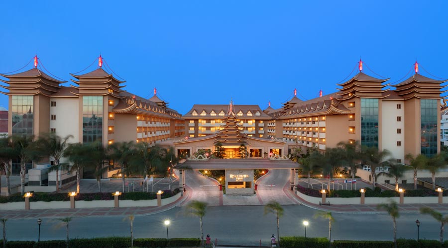 Royal Dragon Hotel