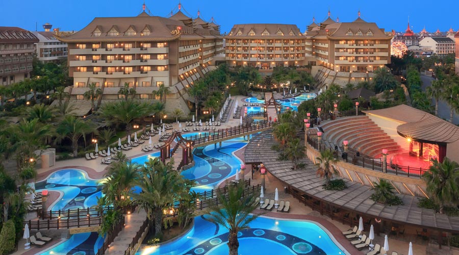 Royal Dragon Hotel