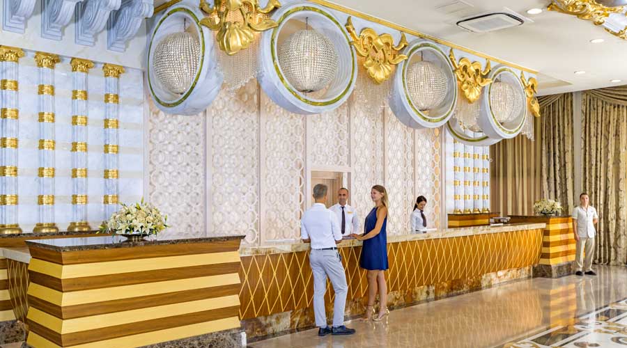 Royal Holiday Palace Hotel