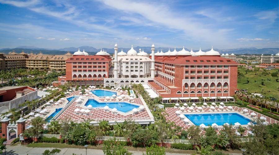 Royal Taj Mahal Hotel